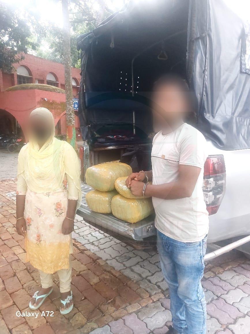 নরসিংদীতে ১৮ কেজি গাঁজাসহ তিন মাদক ব্যবসায়ী আটক