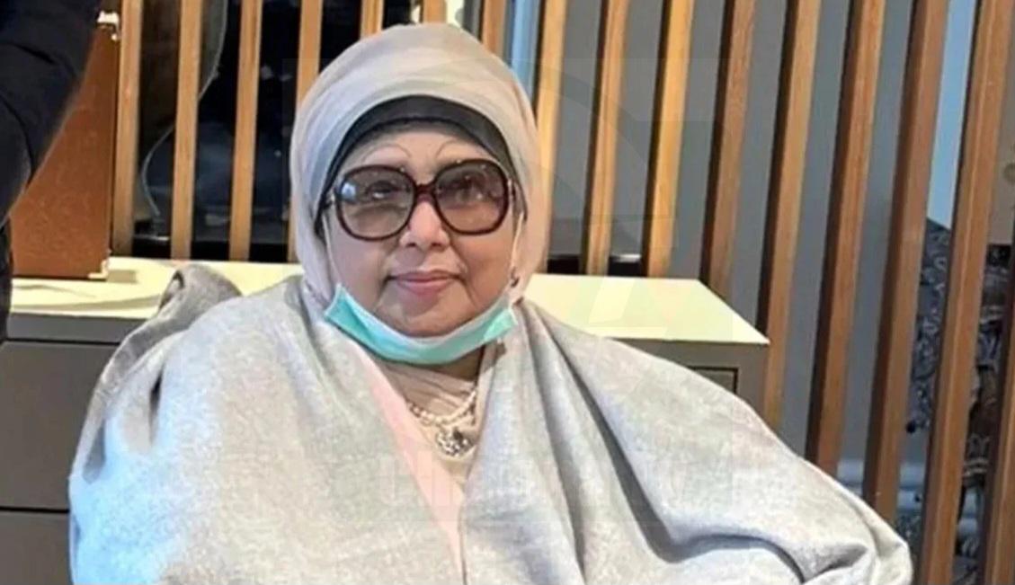 হাঁটতে পারছেন খালেদা জিয়া, দোয়া চাইলেন দেশবাসীর কাছে