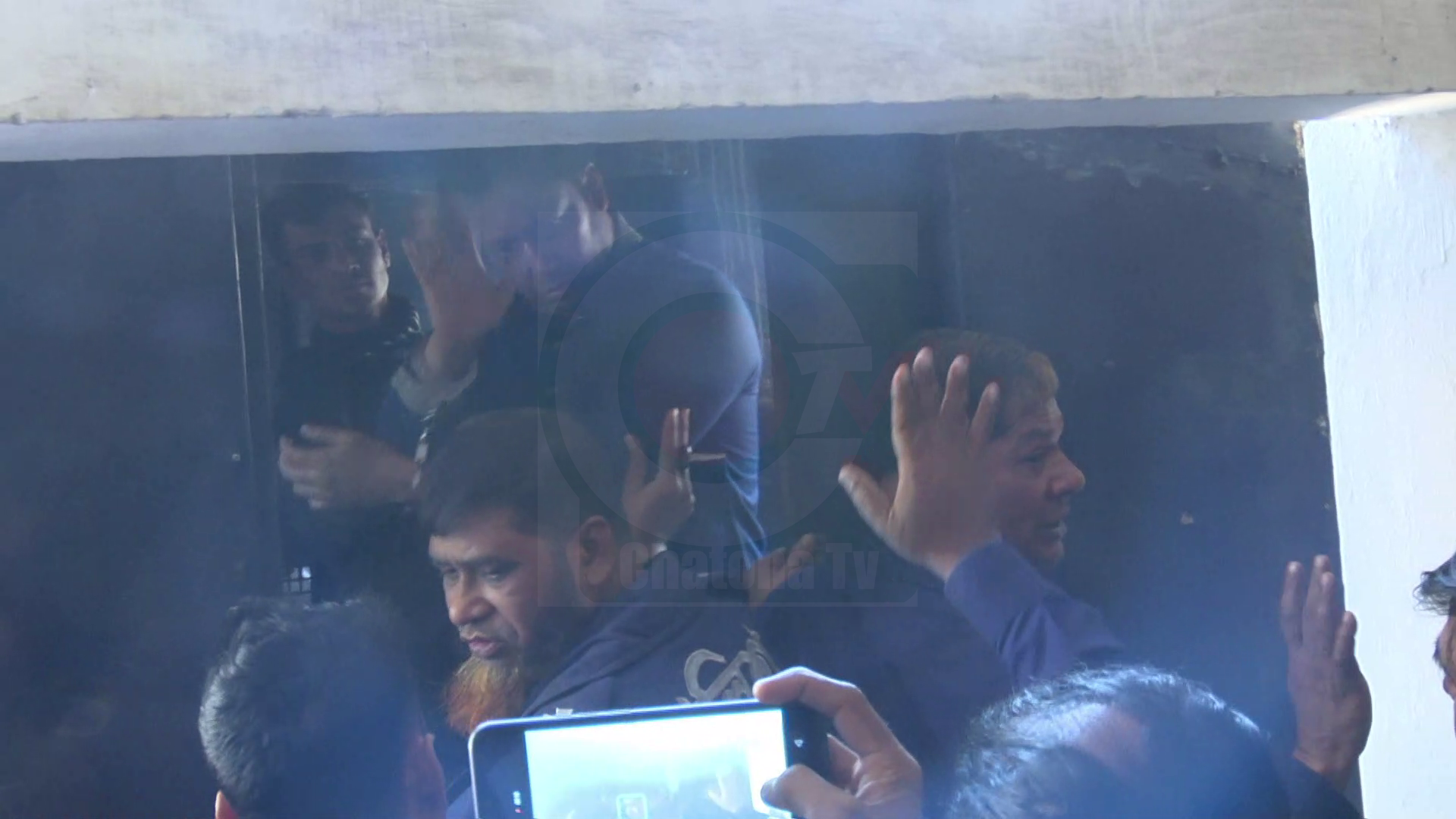 হামলা, হত্যাসহ একাধিক মামলার আসামি ও আওয়ামী লীগ নেতা শিশির কারাগারে