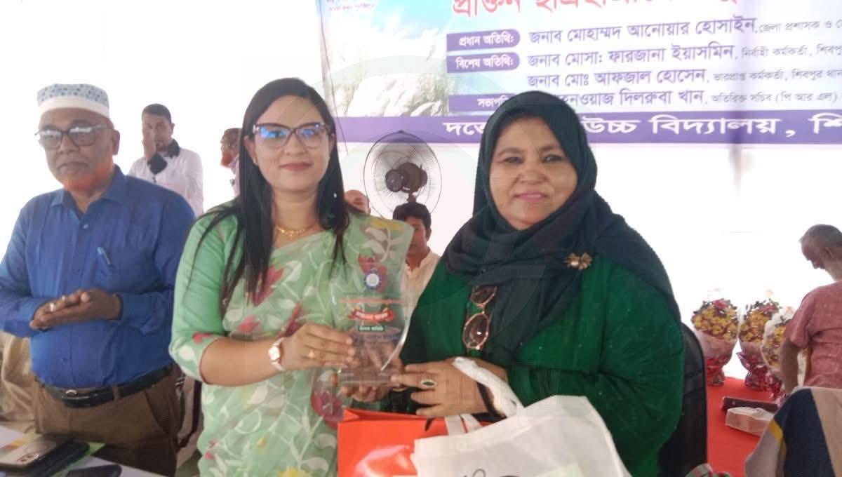 শিবপুরে দত্তের গাও উচ্চ বিদ্যালয়ে পুনর্মিলনী অনুষ্ঠিত